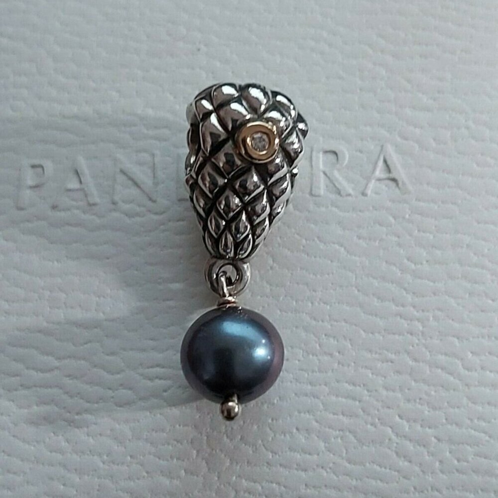 AUTH PANDORA SS RETIRED Grapes silver dangle, 14k, pearl, diamond 790547D